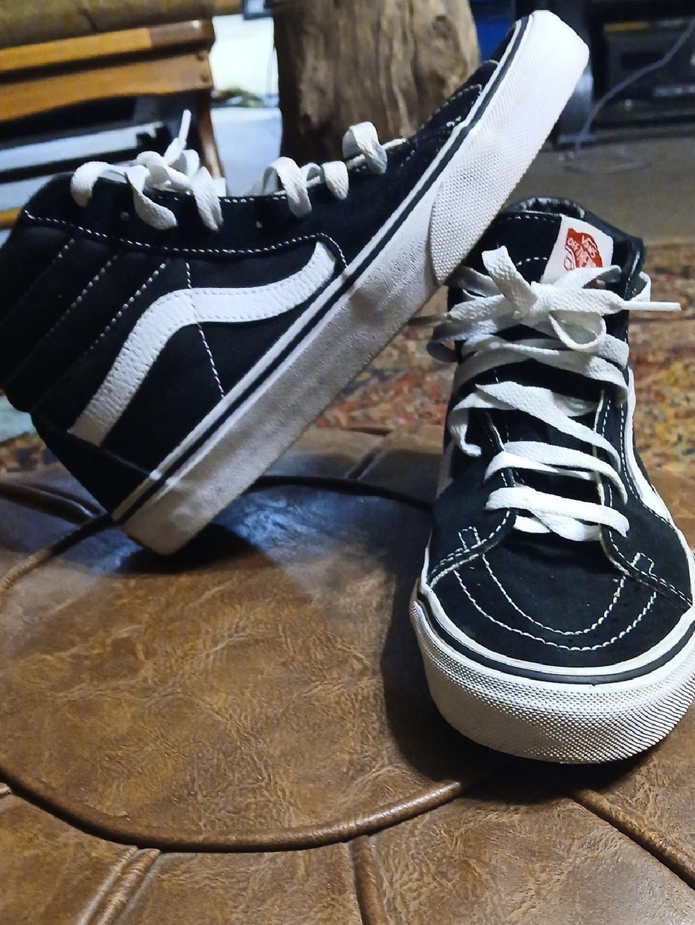 Vans Black &‎ White Classic High-Top Sneakers,mens Sz.6.5,womens Sz.8
